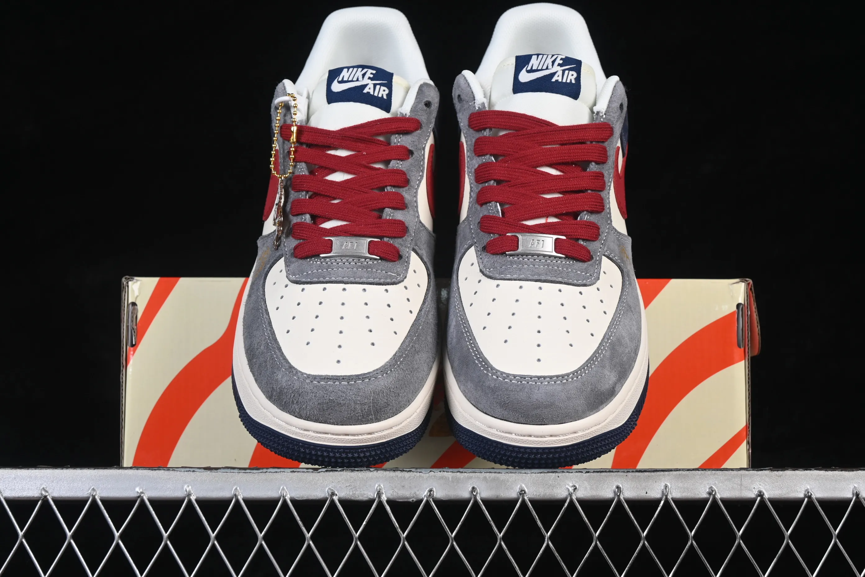 All Categories Nk Air Force 1 Air Force Series Nk Air Force 1 Low Air Force Low Nike Air Force 1'07 Low Red Navy Contrast Color Air Force One Low Casual Sneakers JP2026-153